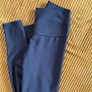 Alo Yoga Full Length Airlift Legging